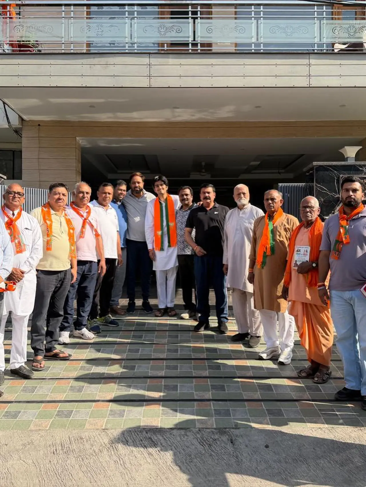 Parth Gupta's Door-to-Door Outreach Continues in Ward 6, Panchkula — photo 8