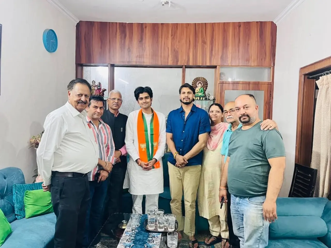 Parth Gupta Appeals to Ward 6 Voters of Every Generation for May 10 Poll — photo 2