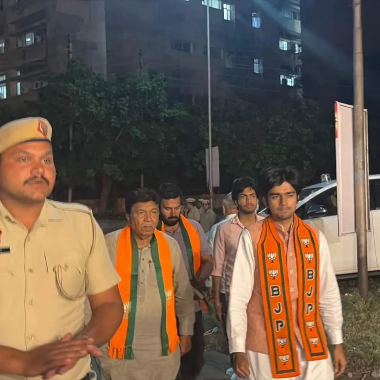 Parth Gupta Welcomed During Ward 6 Outreach Drive in Panchkula — photo 2