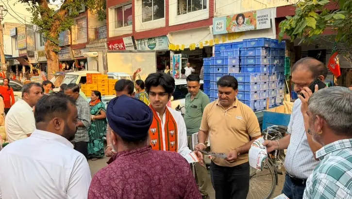 Parth Gupta's Door-to-Door Outreach Draws Warm Support Across Ward 6, Panchkula — photo 2