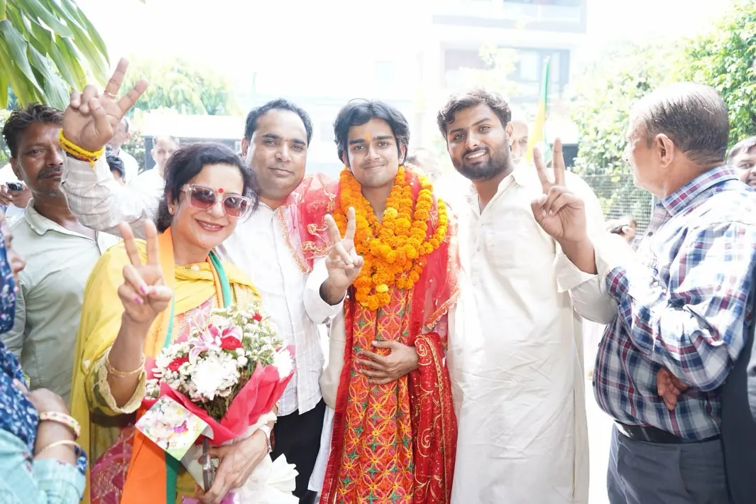 Parth Gupta Seeks Residents' Blessings After Ward 6 Win in Panchkula — photo 4